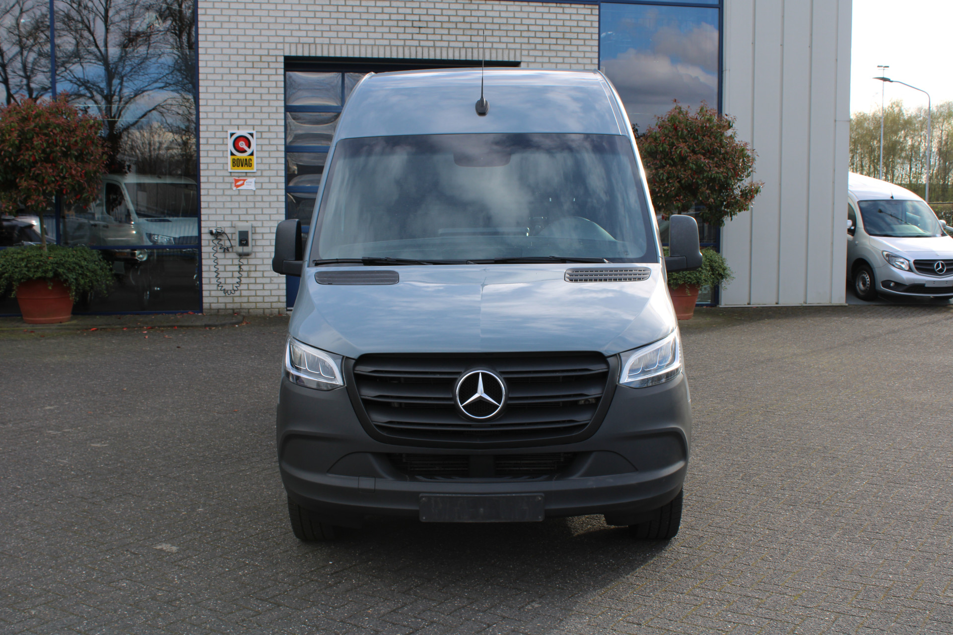 Mercedes-Benz Sprinter 1