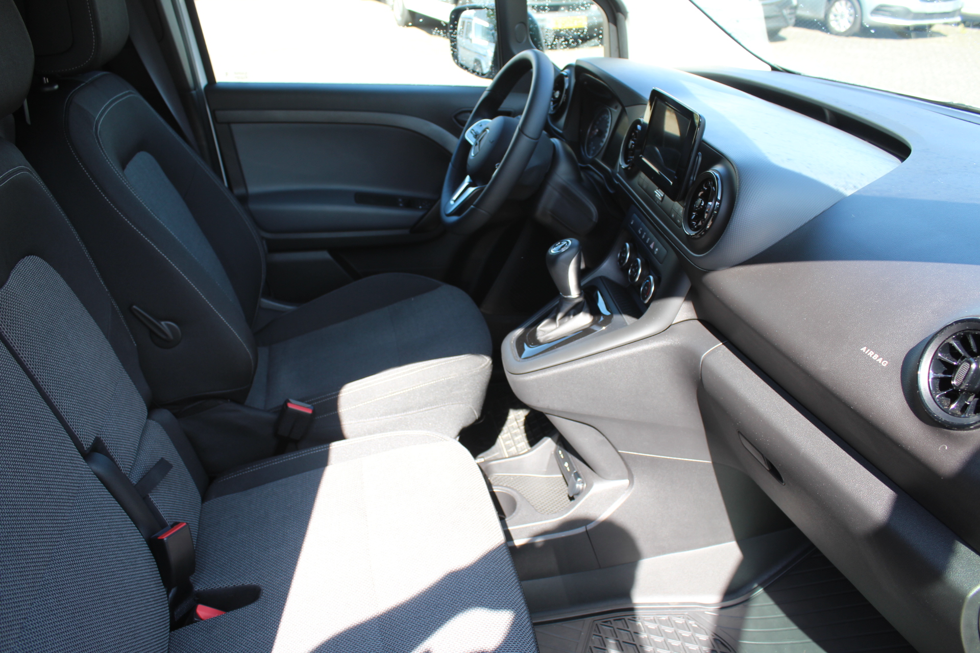 Mercedes-Benz Citan 9
