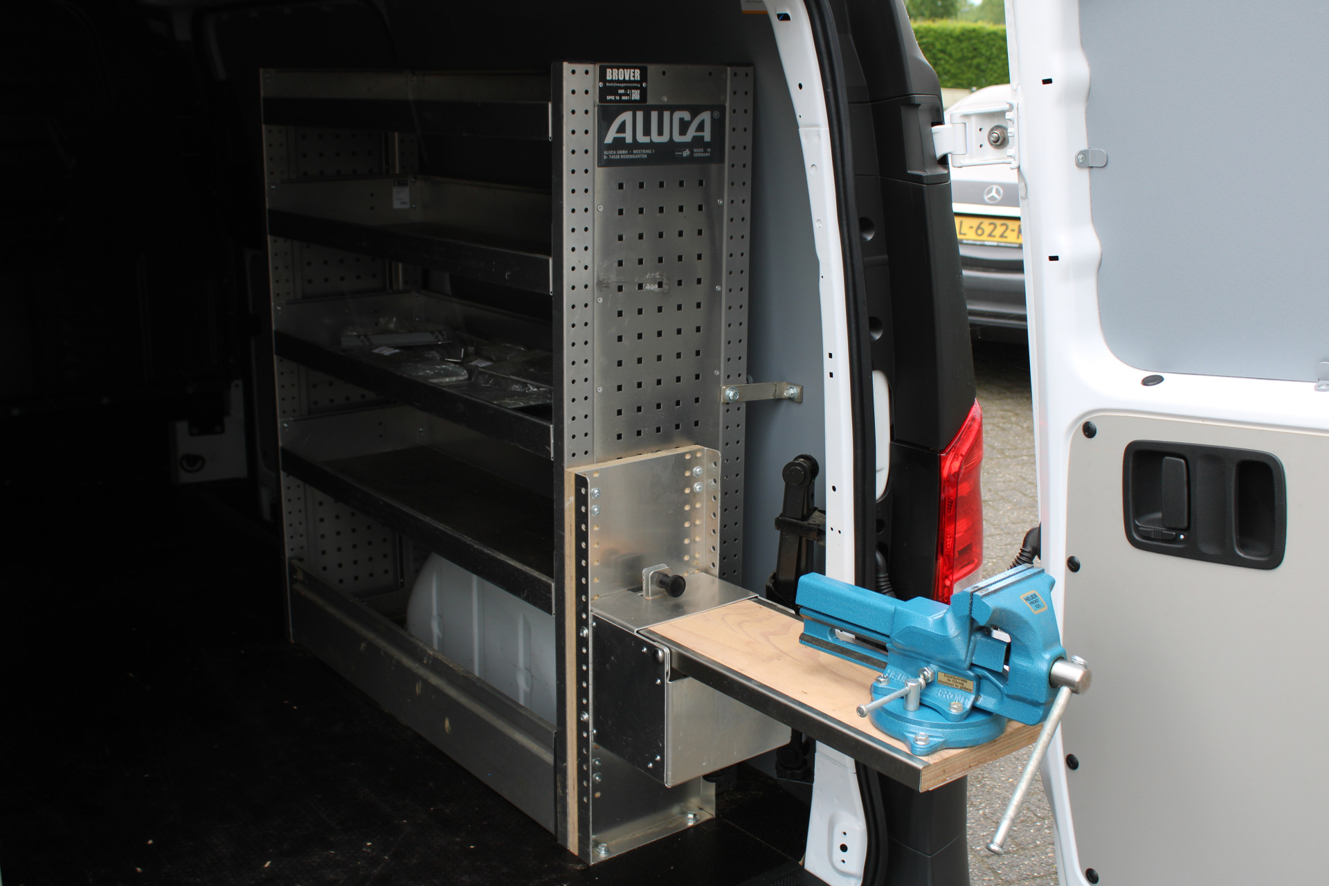 Mercedes-Benz Vito 16