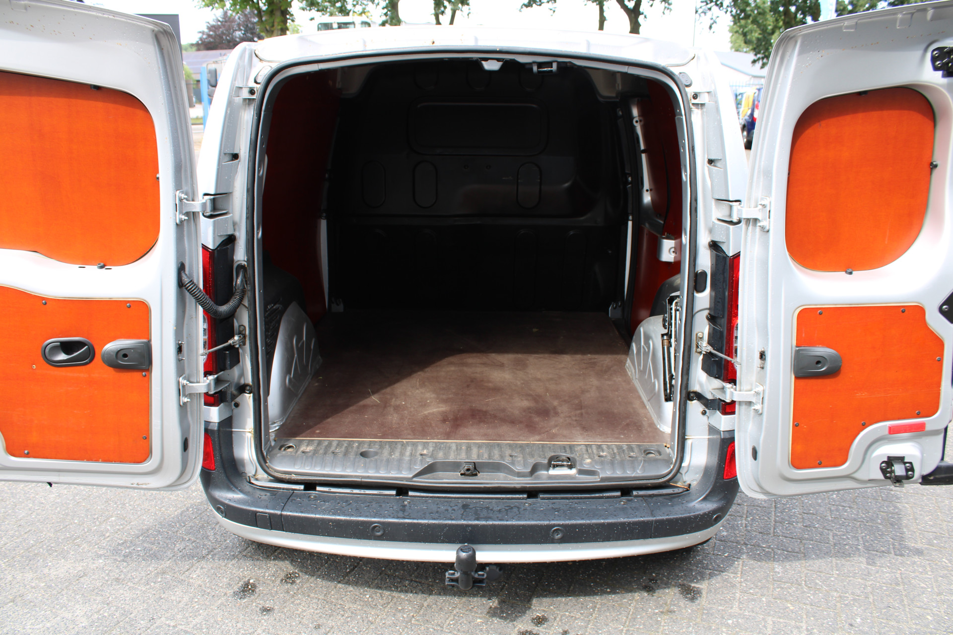 Mercedes-Benz Citan 8