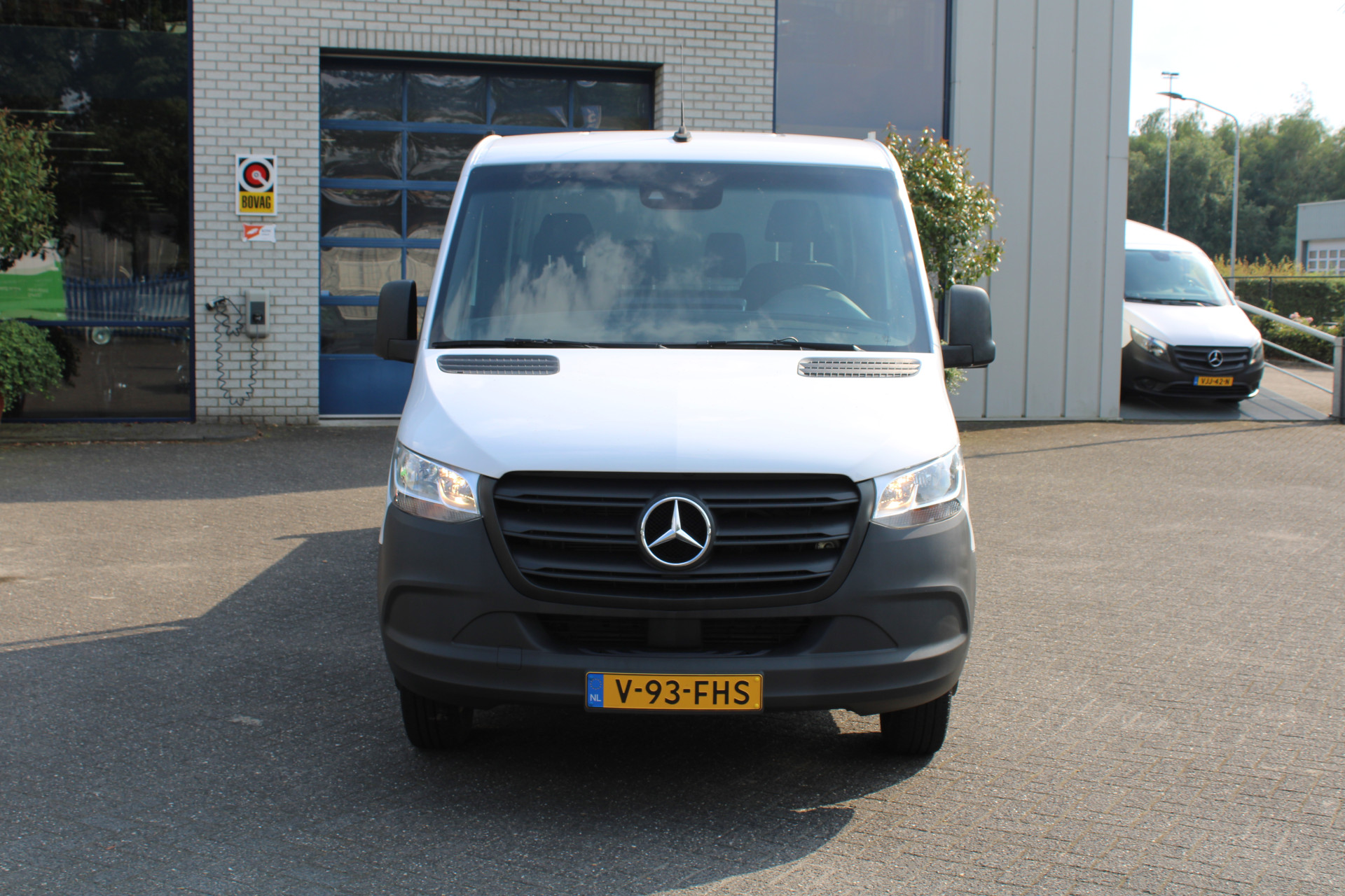 Mercedes-Benz Sprinter 2