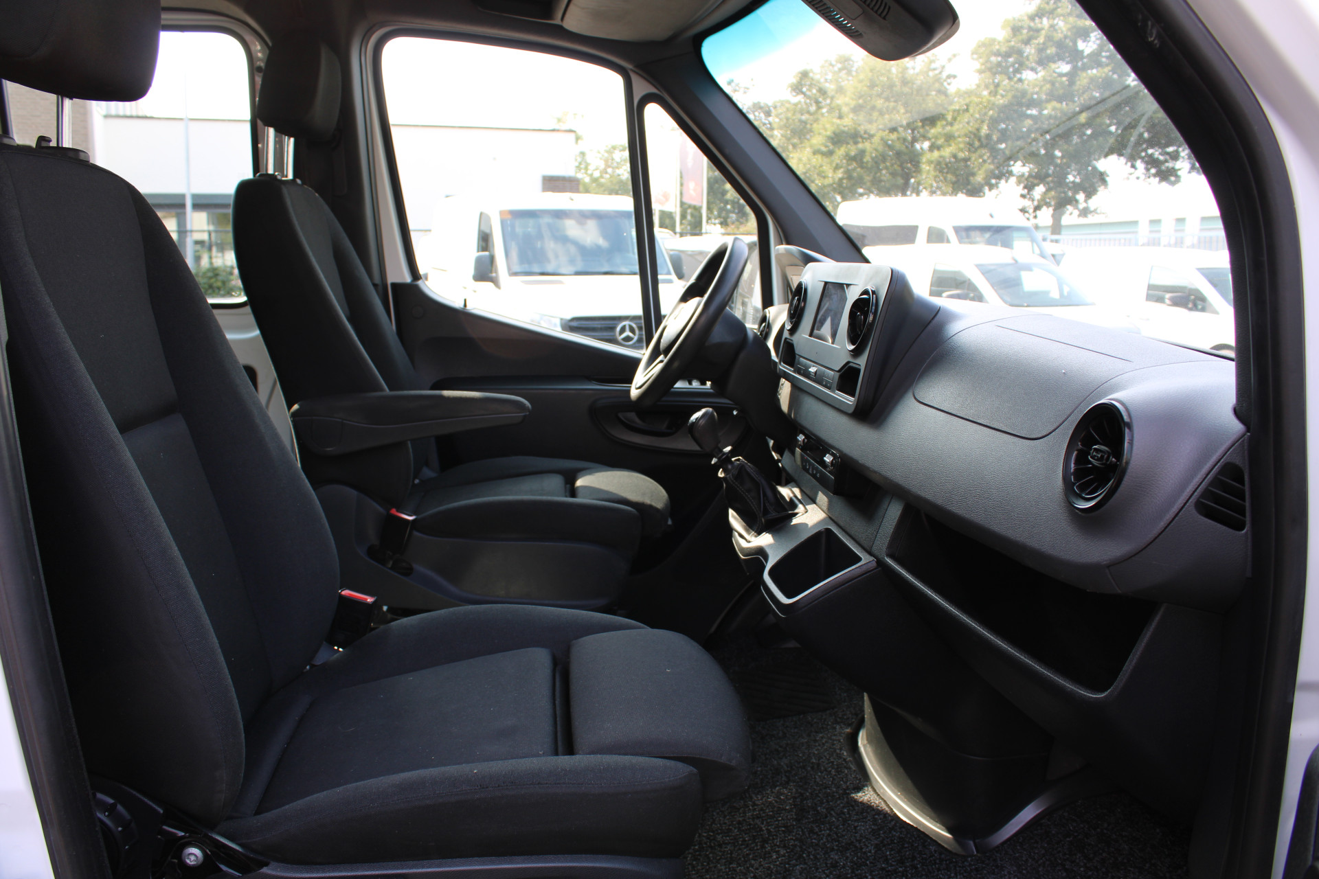 Mercedes-Benz Sprinter 7