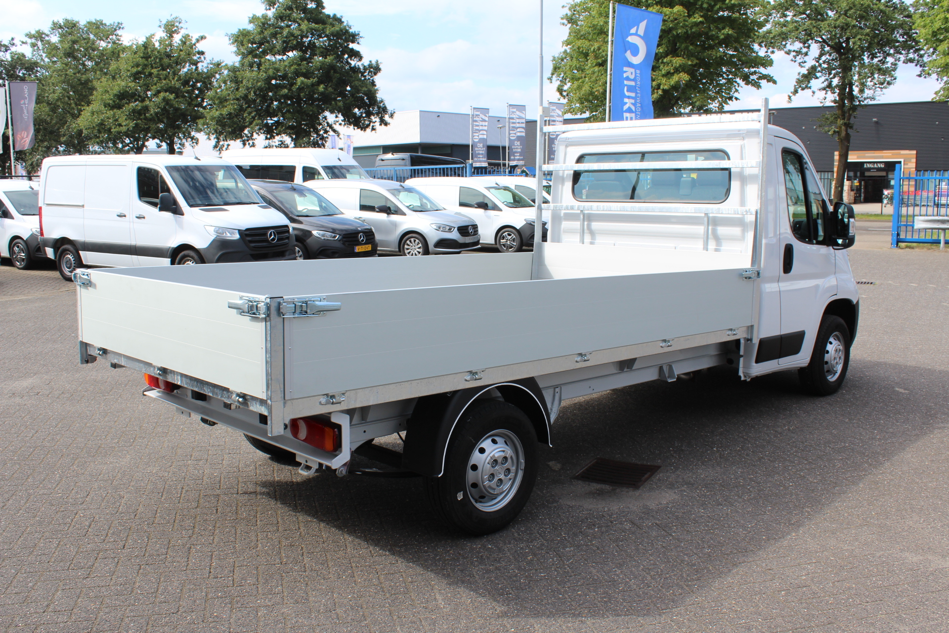 Opel Movano 2