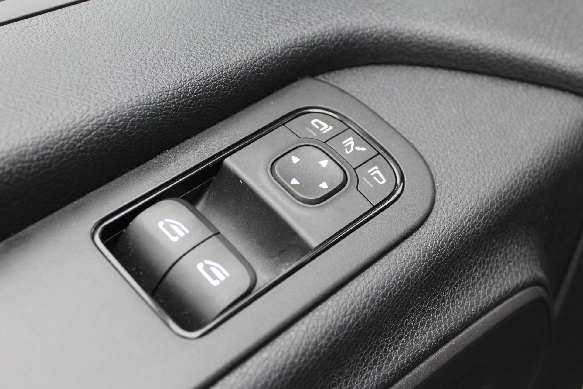 Mercedes-Benz Sprinter 17