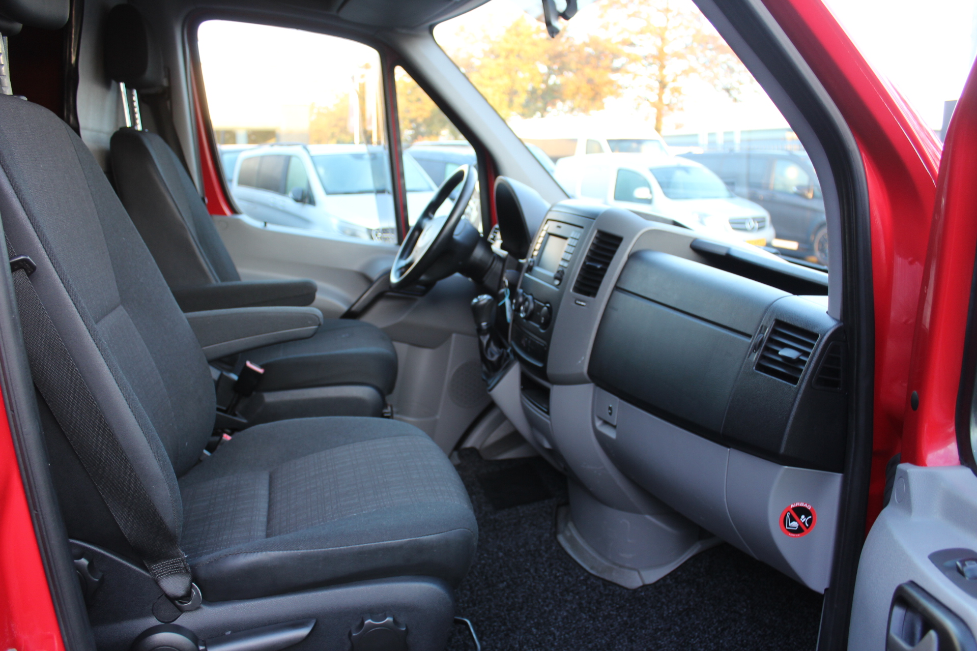 Mercedes-Benz Sprinter 8