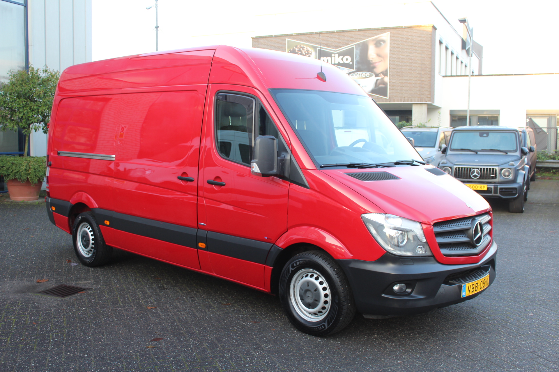 Mercedes-Benz Sprinter 9
