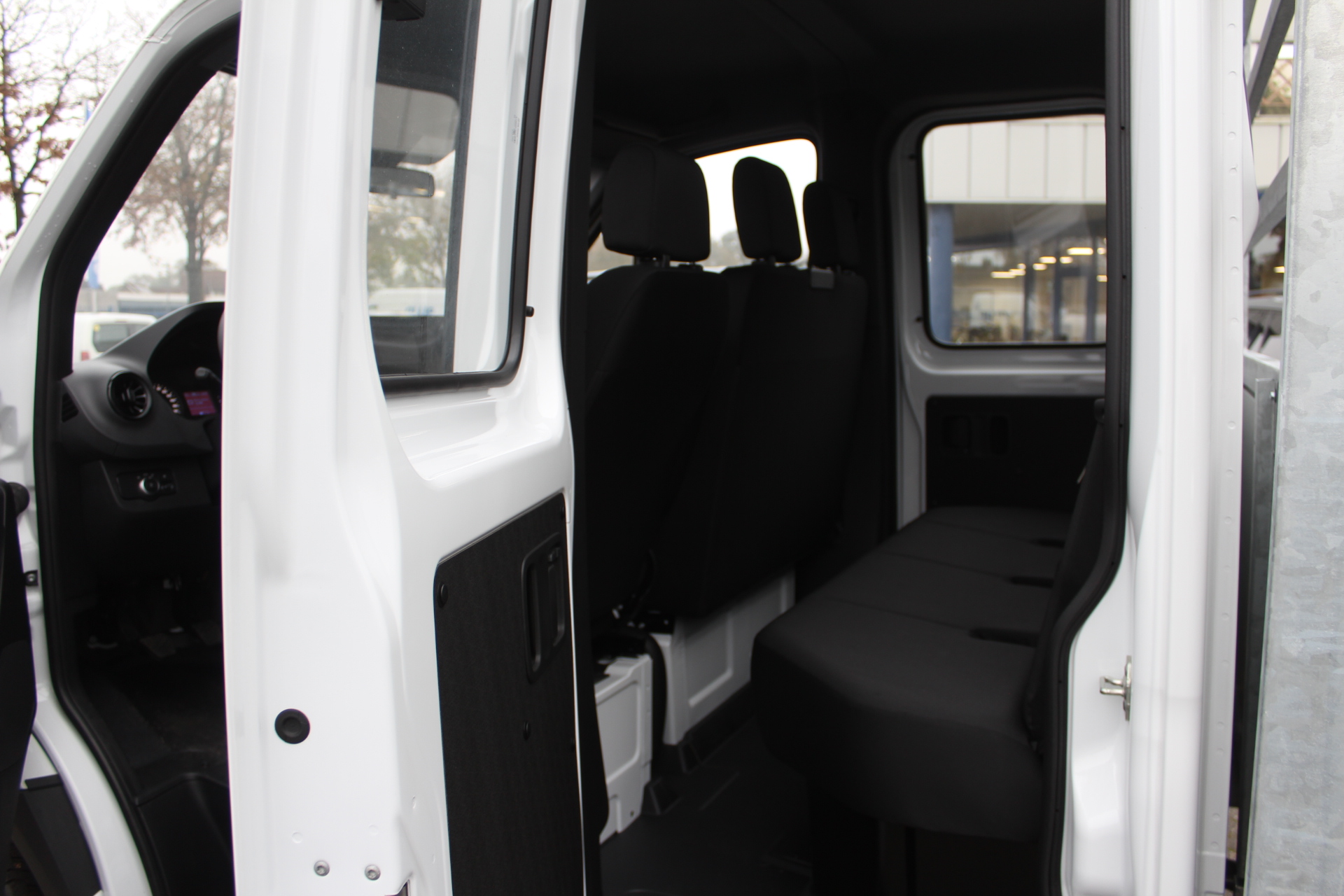 Mercedes-Benz Sprinter 9