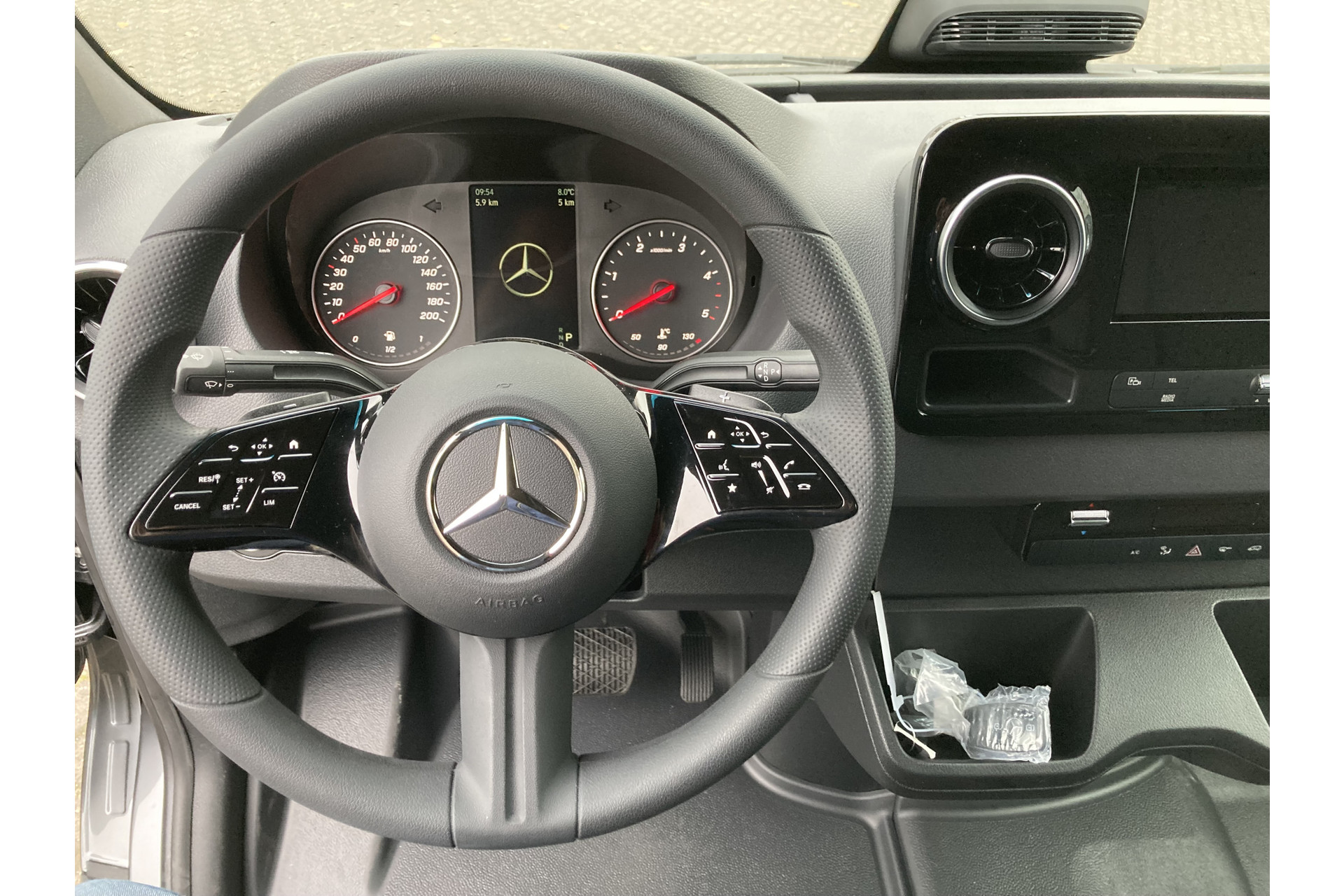 Mercedes-Benz Sprinter 13