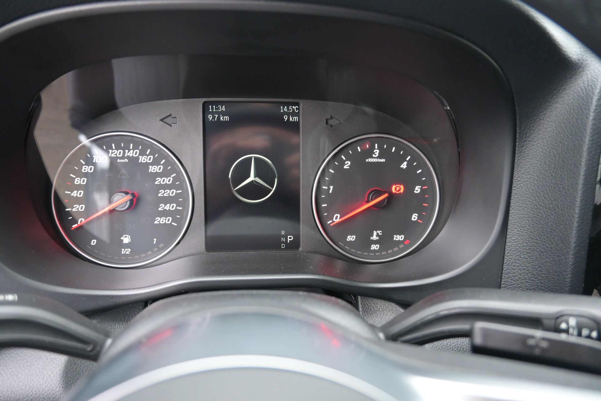 Mercedes-Benz Vito 13