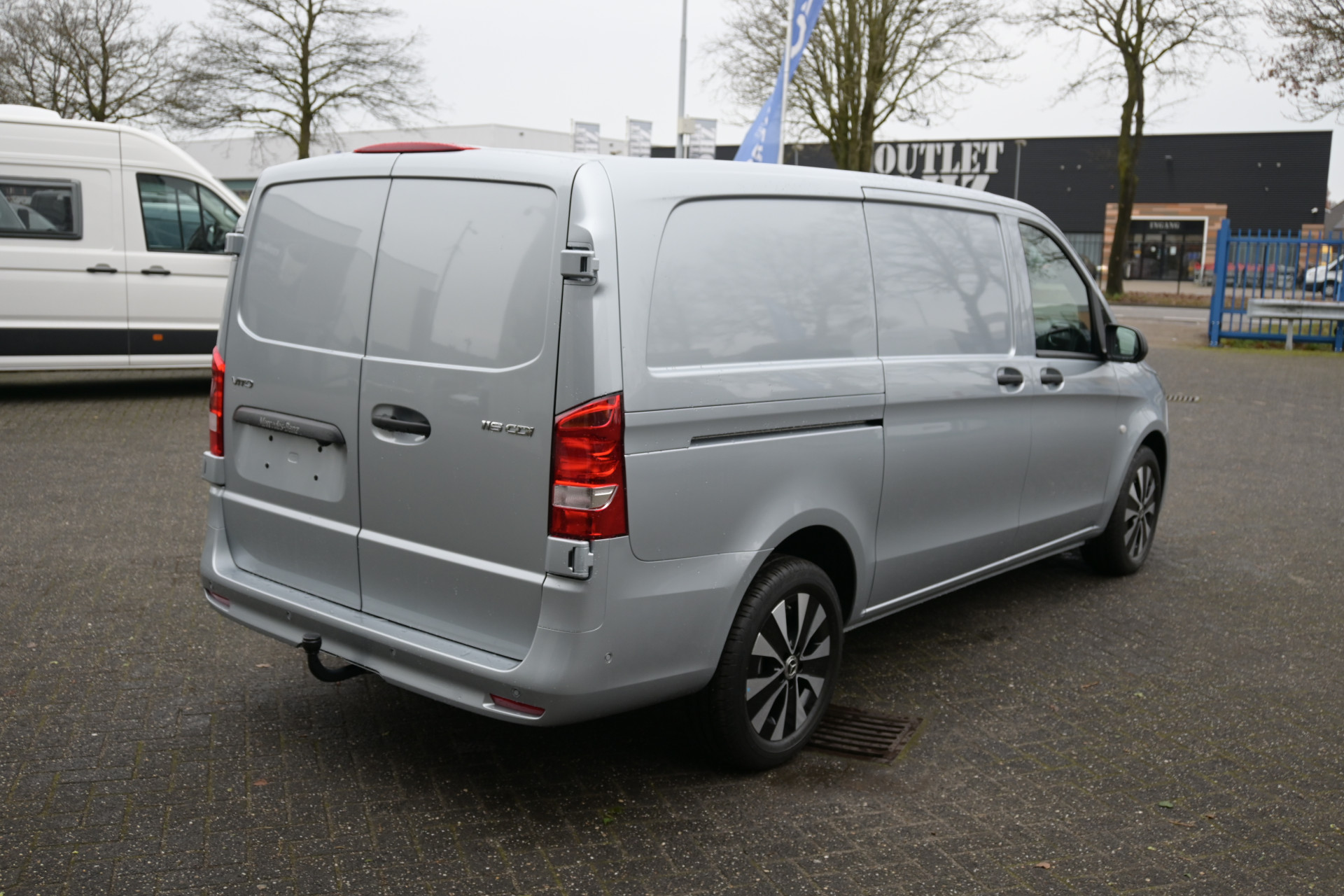 Mercedes-Benz Vito 5