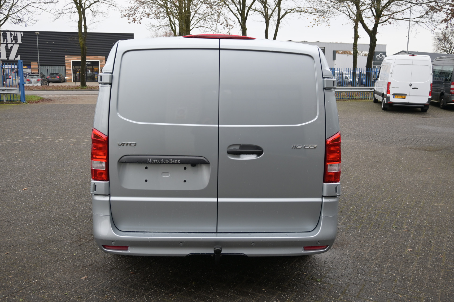 Mercedes-Benz Vito 6