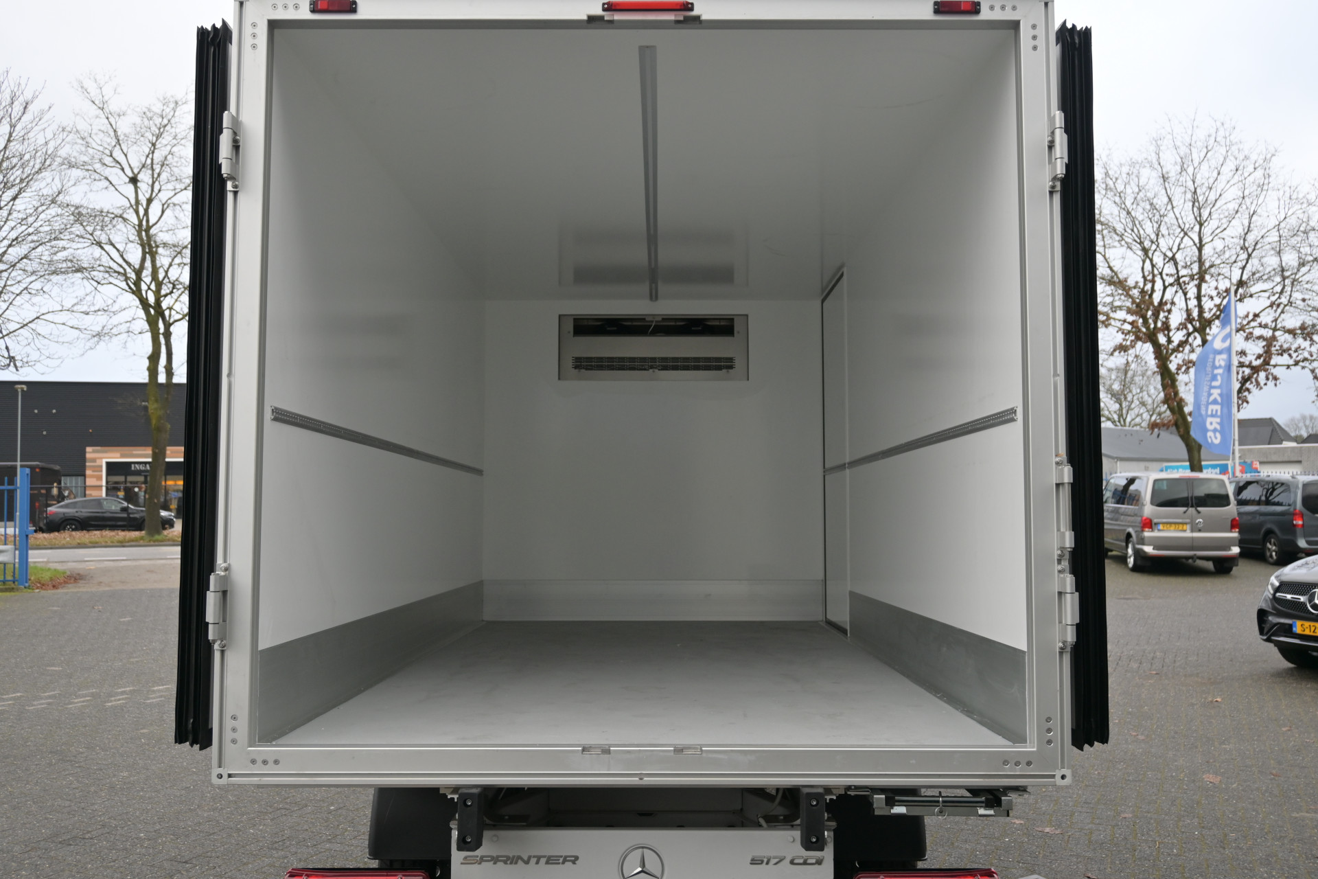 Mercedes-Benz Sprinter 3