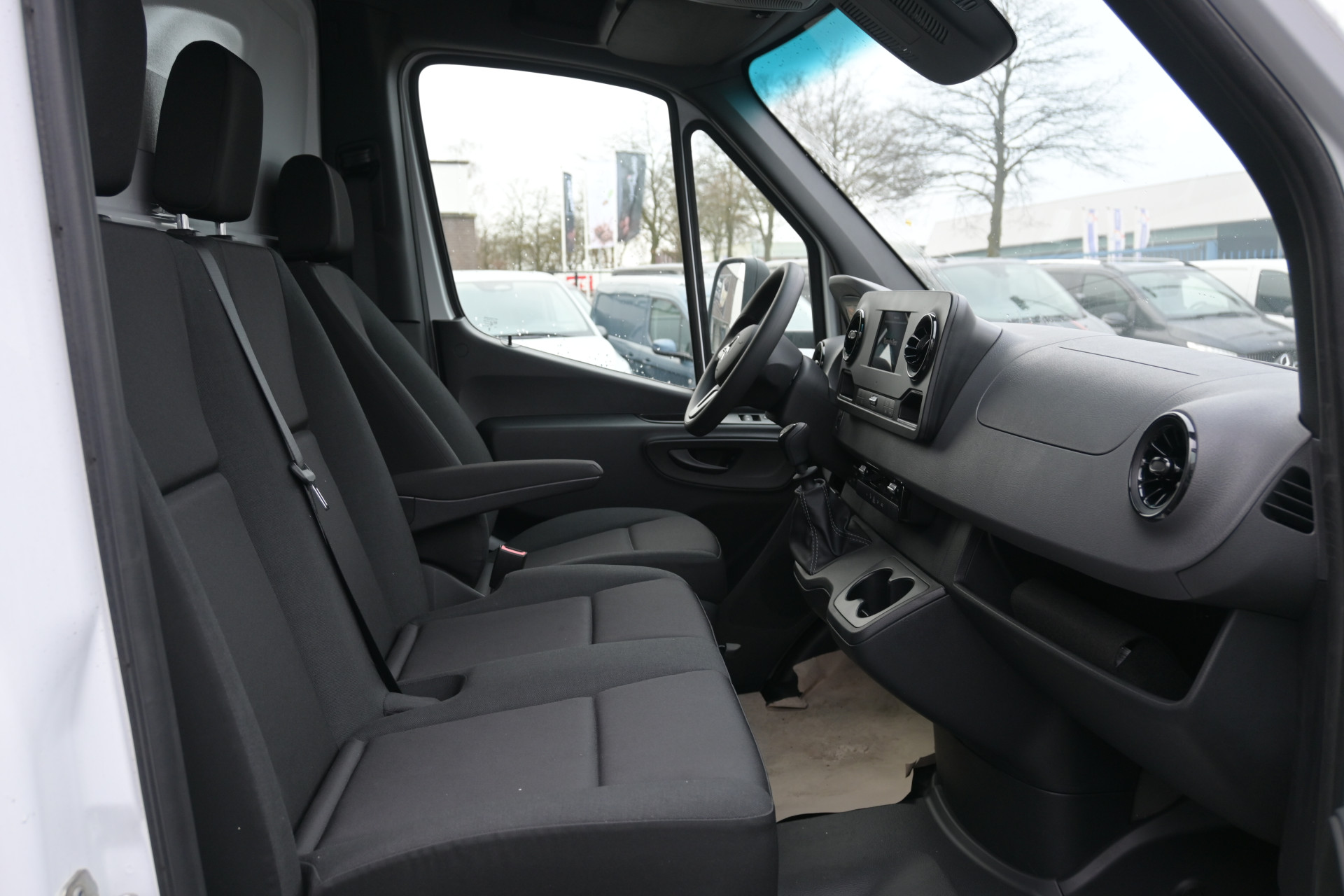 Mercedes-Benz Sprinter 7