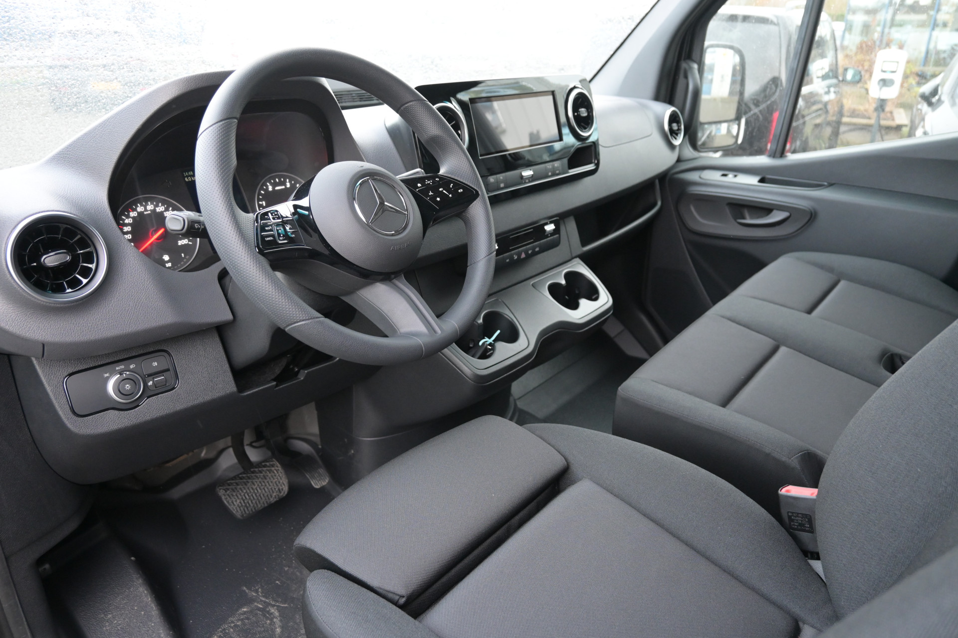 Mercedes-Benz Sprinter 3