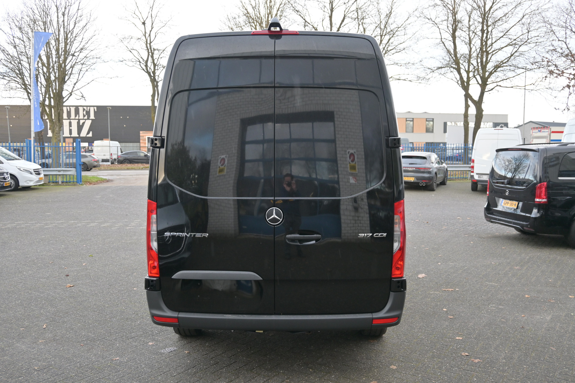 Mercedes-Benz Sprinter 9