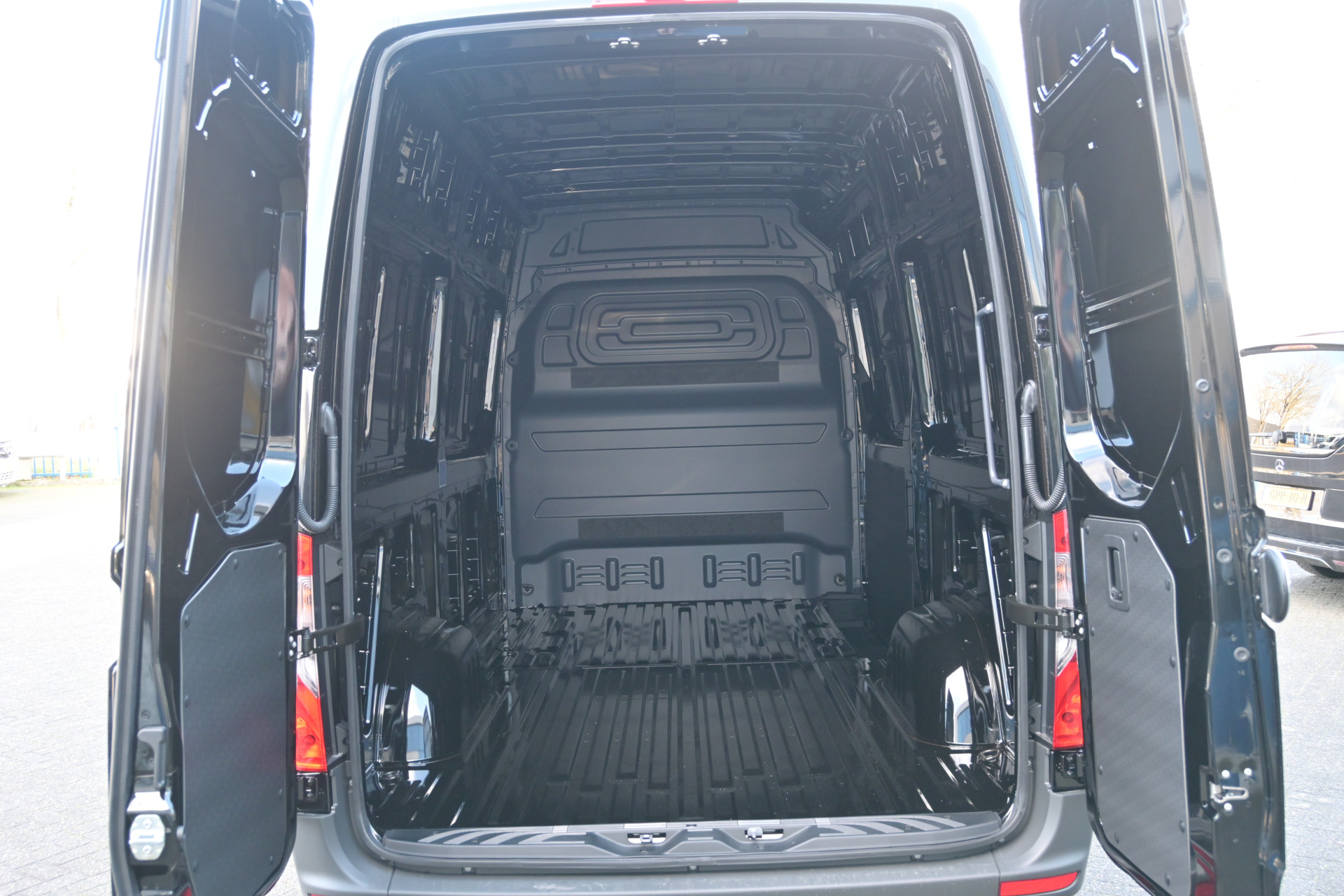 Mercedes-Benz Sprinter 10