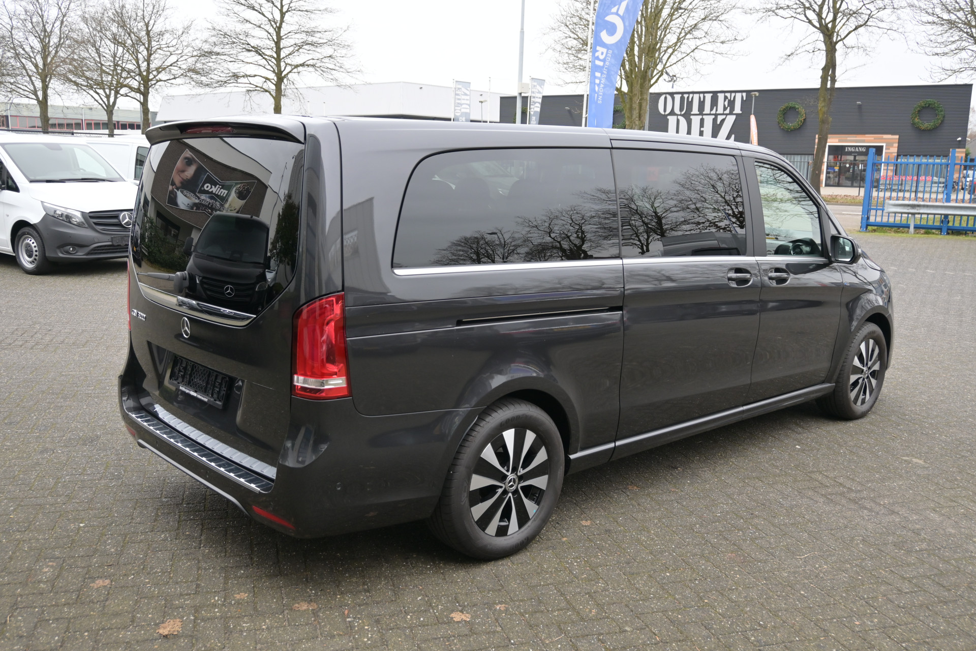 Mercedes-Benz EQV 2