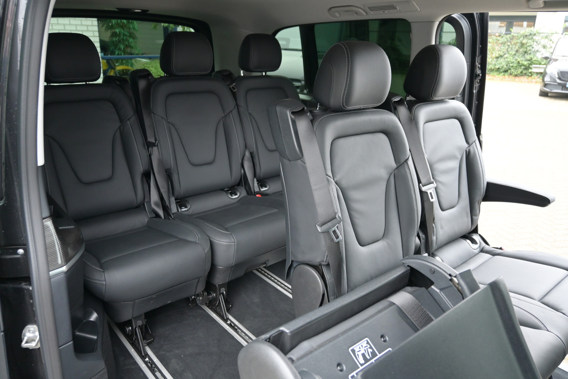 Mercedes-Benz EQV 7