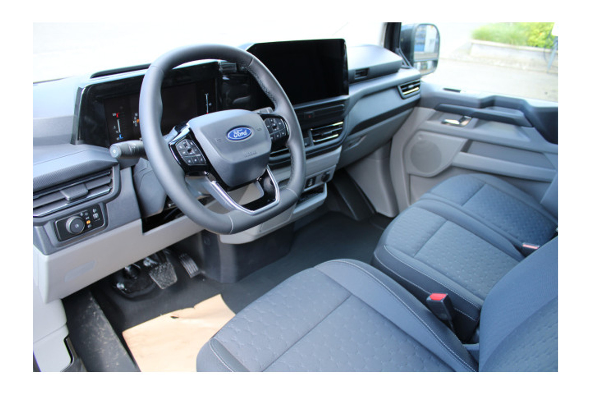 Ford Transit Custom 3