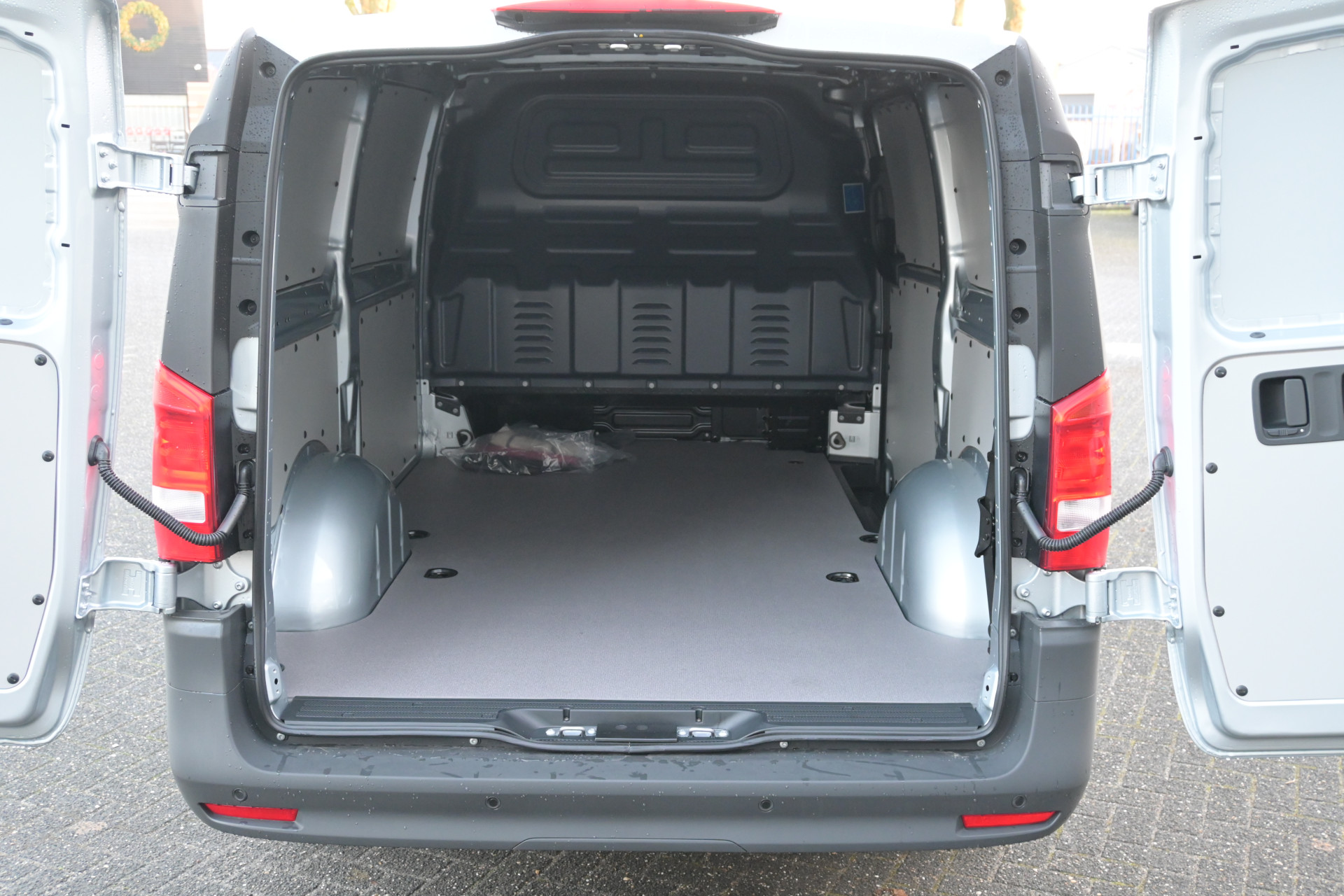 Mercedes-Benz Vito 10