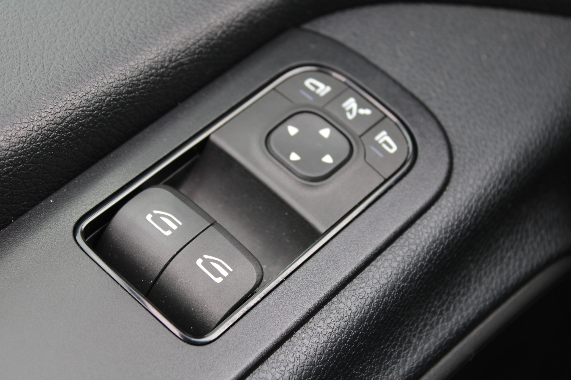 Mercedes-Benz Sprinter 14