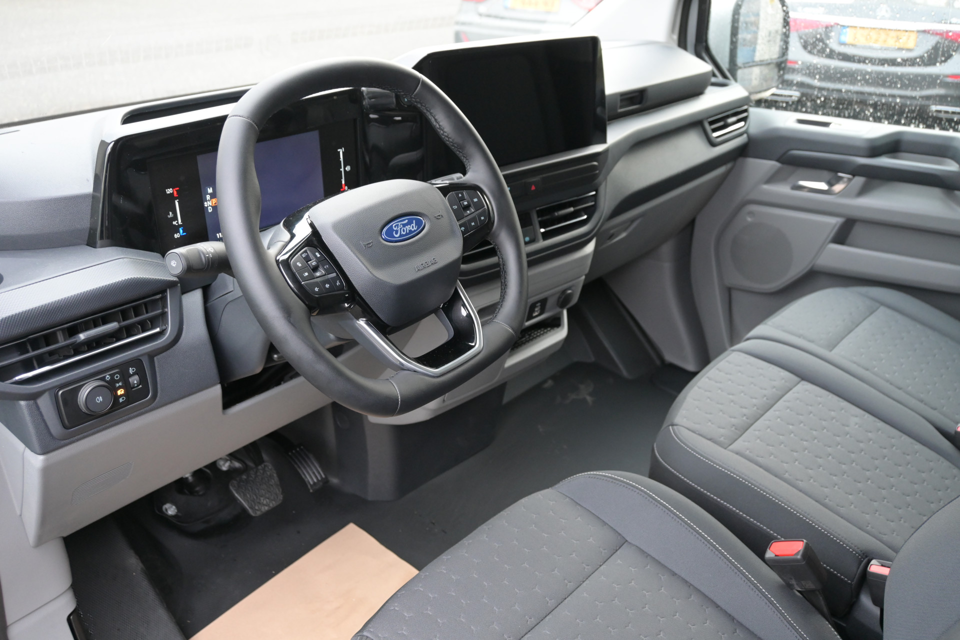 Ford Transit Custom 5