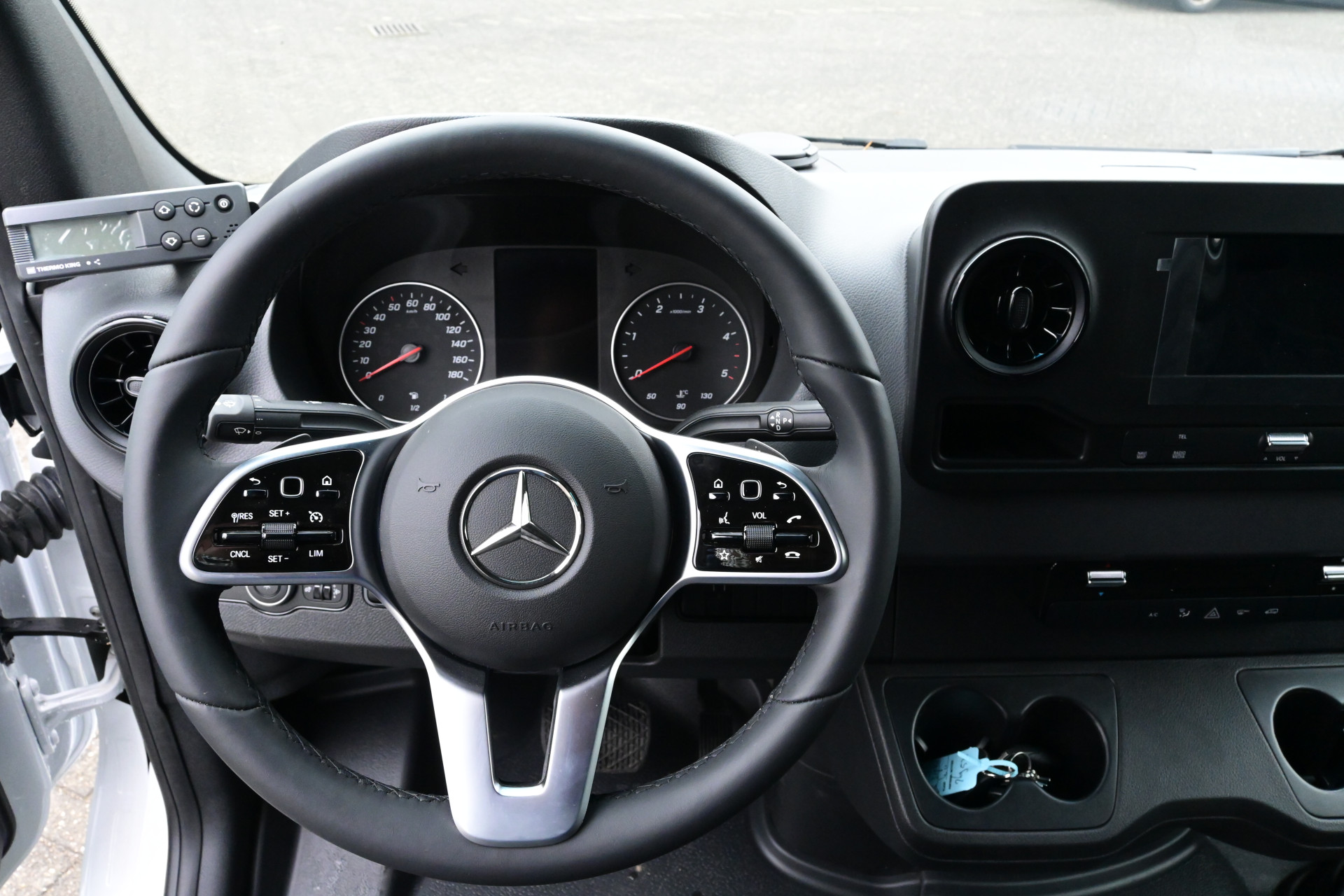 Mercedes-Benz Sprinter 15