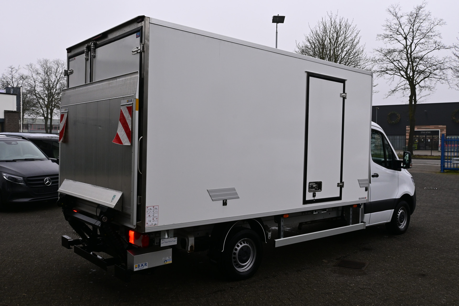 Mercedes-Benz Sprinter 4