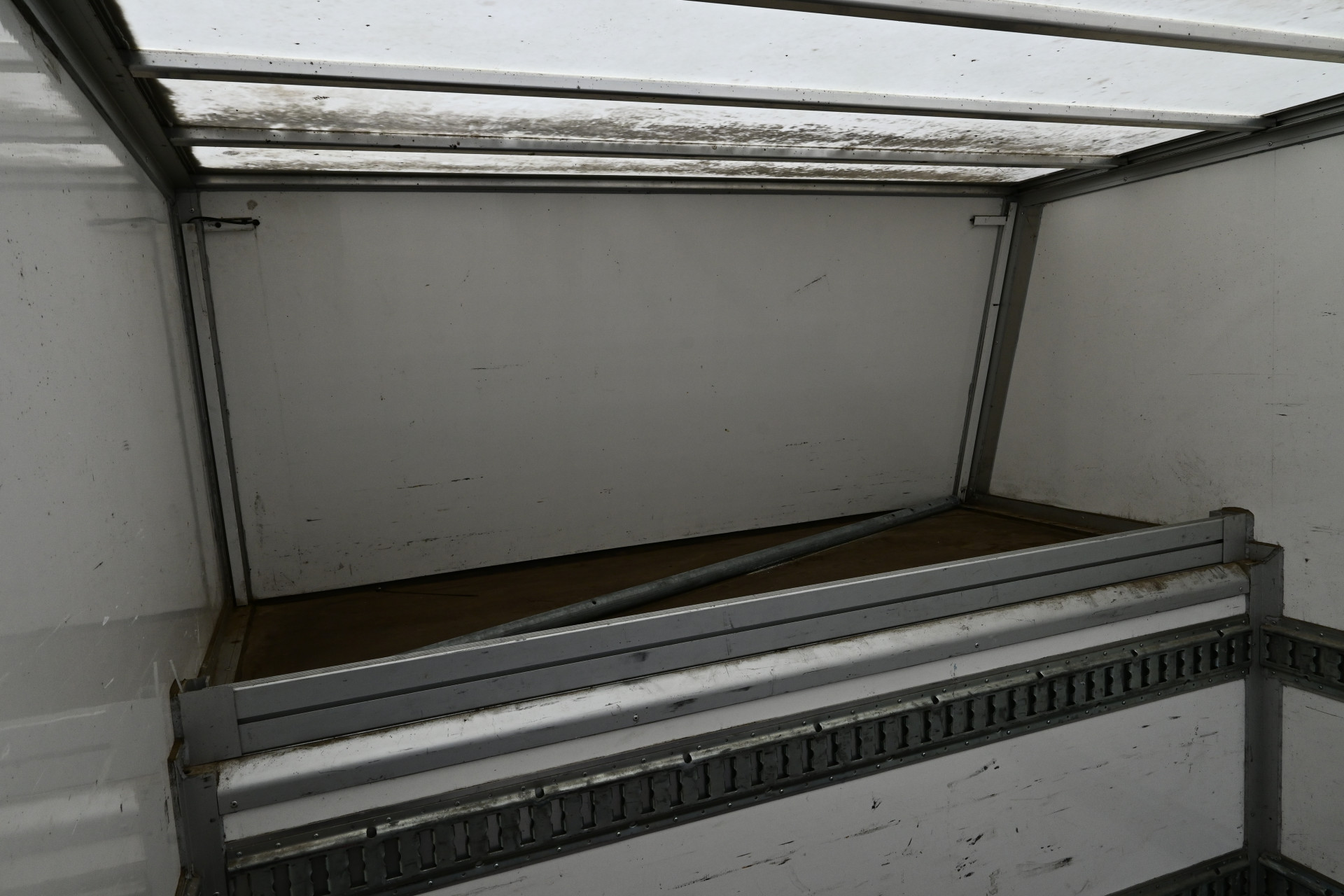 Mercedes-Benz Sprinter 14