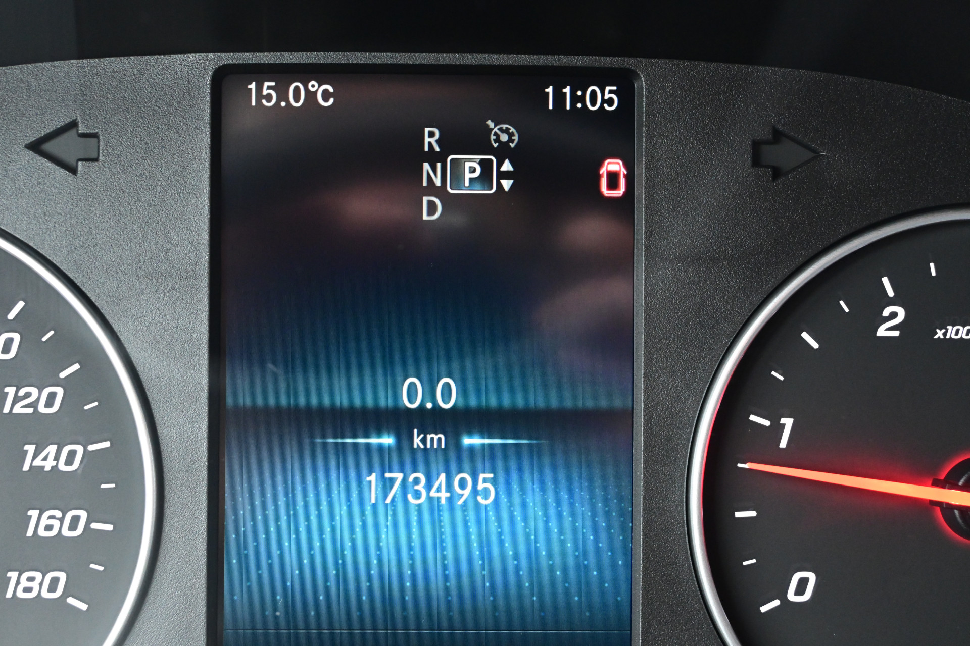 Mercedes-Benz Sprinter 19