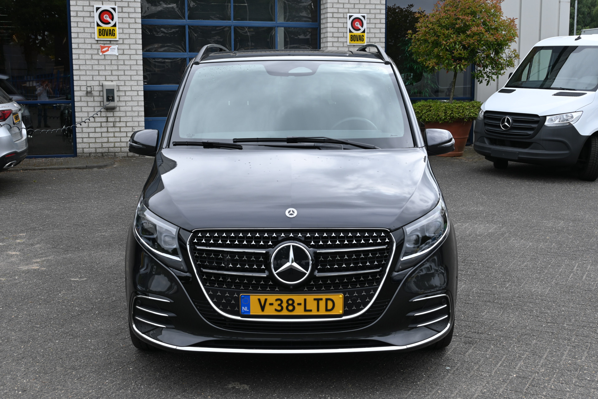 Mercedes-Benz V-Klasse 1