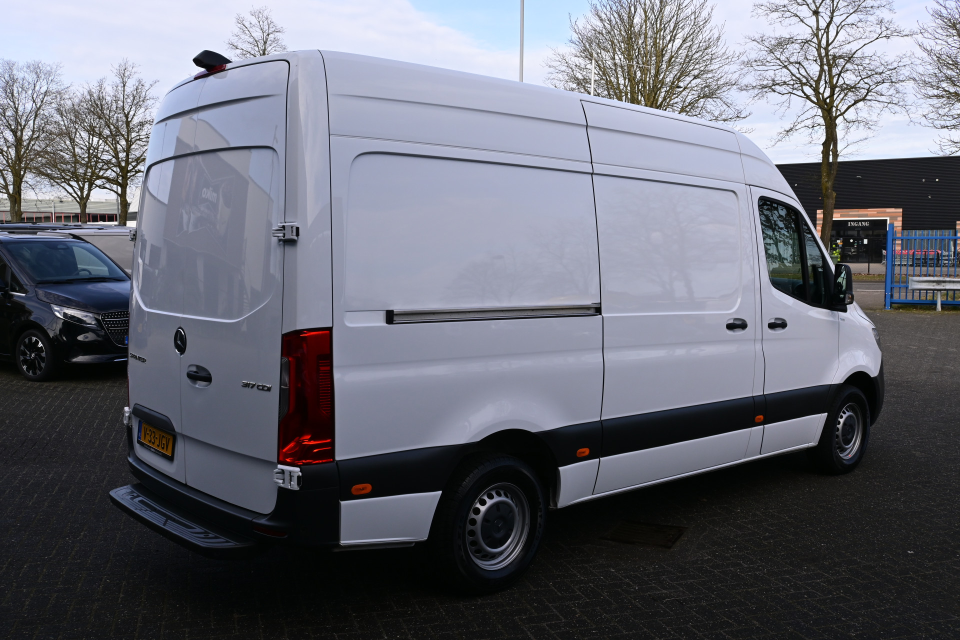 Mercedes-Benz Sprinter 3