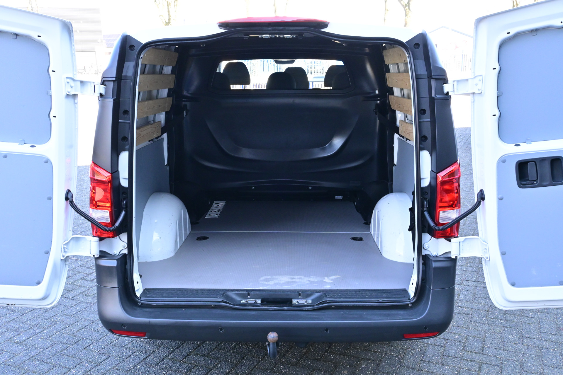 Mercedes-Benz Vito 10