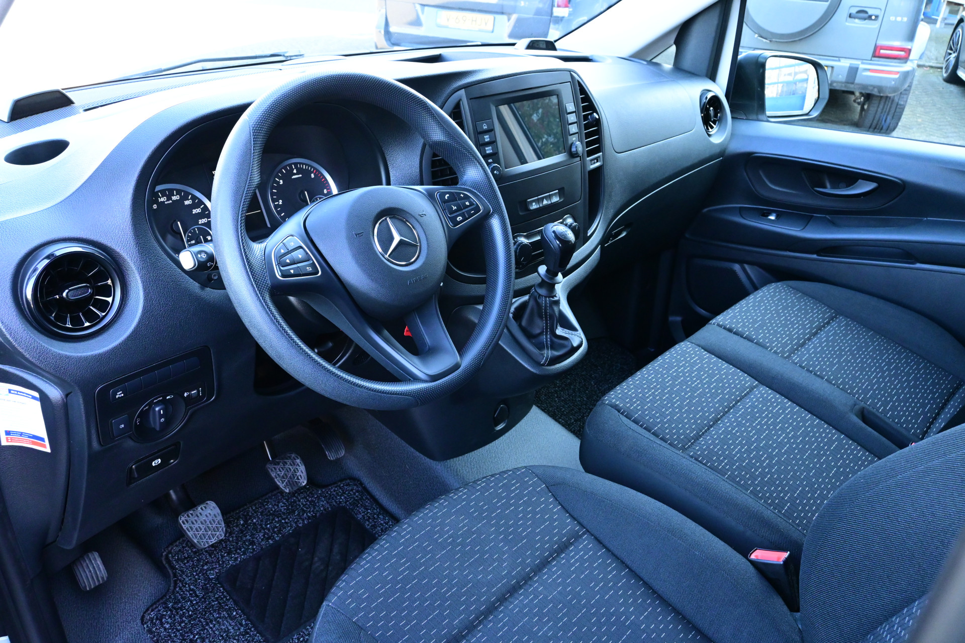Mercedes-Benz Vito 3