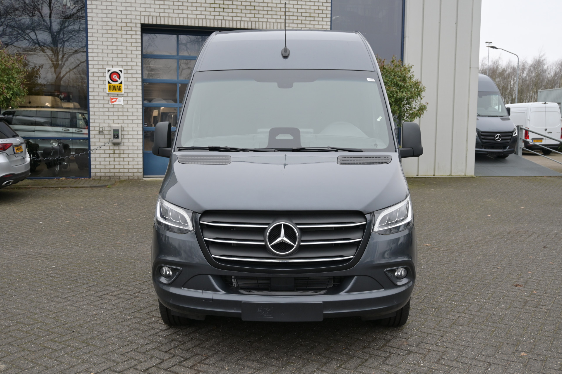 Mercedes-Benz Sprinter 1