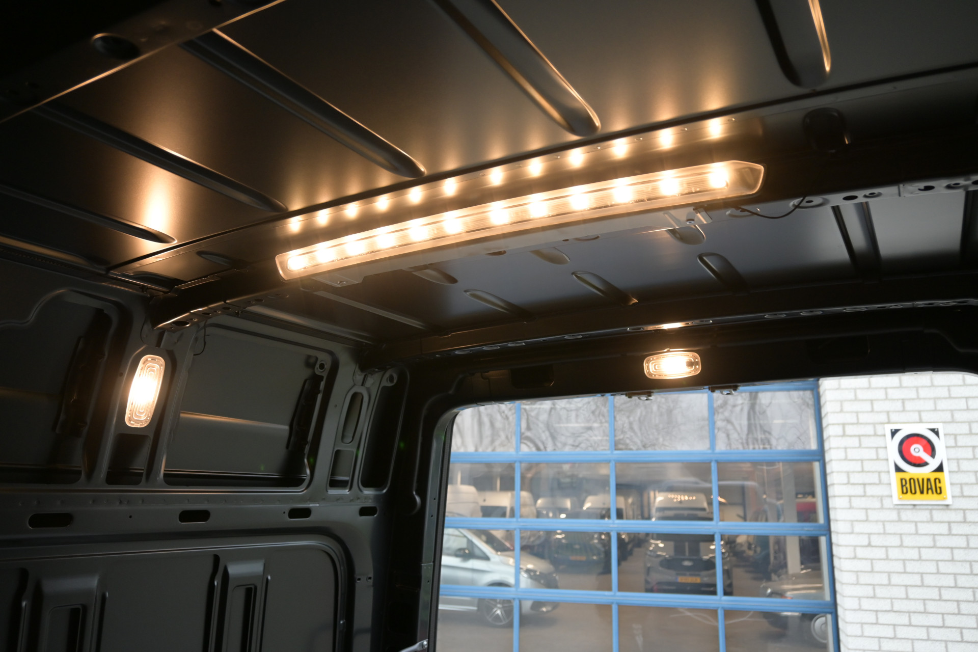 Mercedes-Benz Sprinter 13