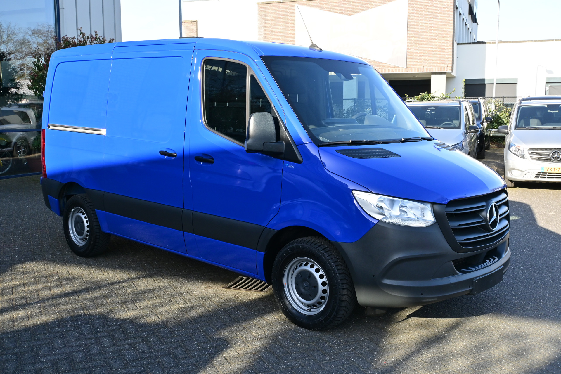 Mercedes-Benz Sprinter 8