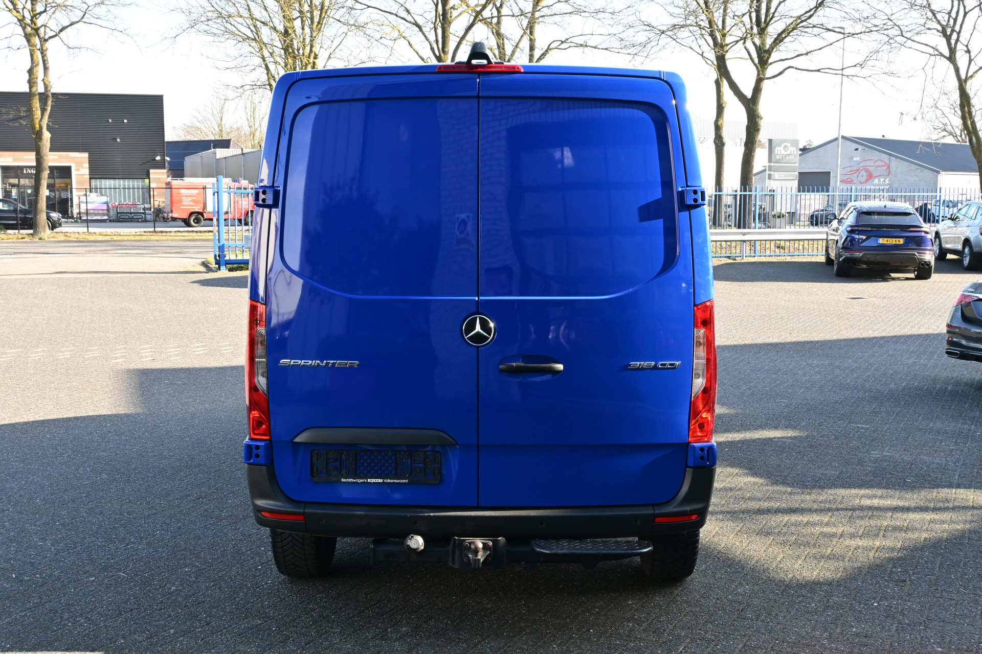 Mercedes-Benz Sprinter 9