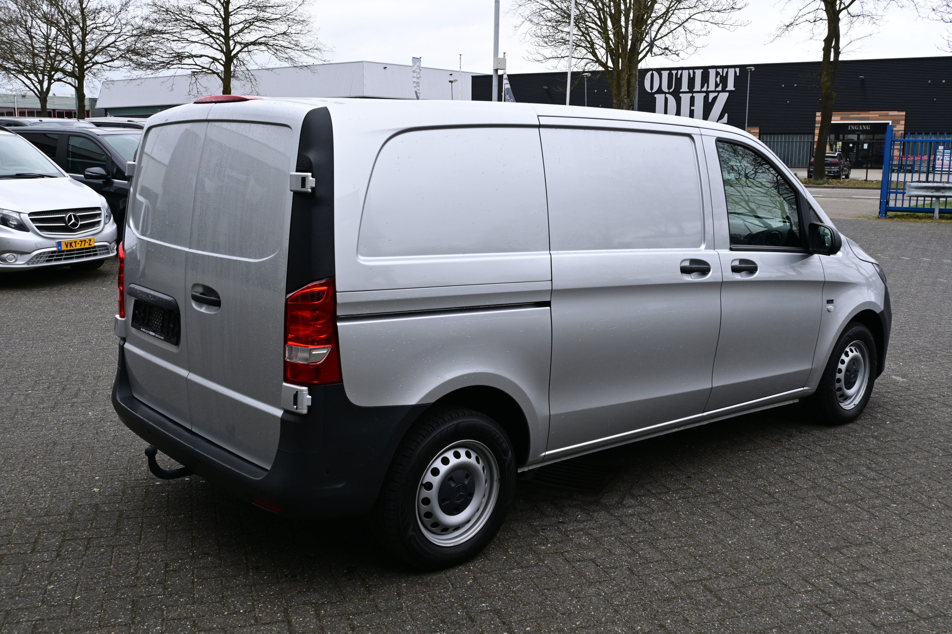 Mercedes-Benz Vito 2