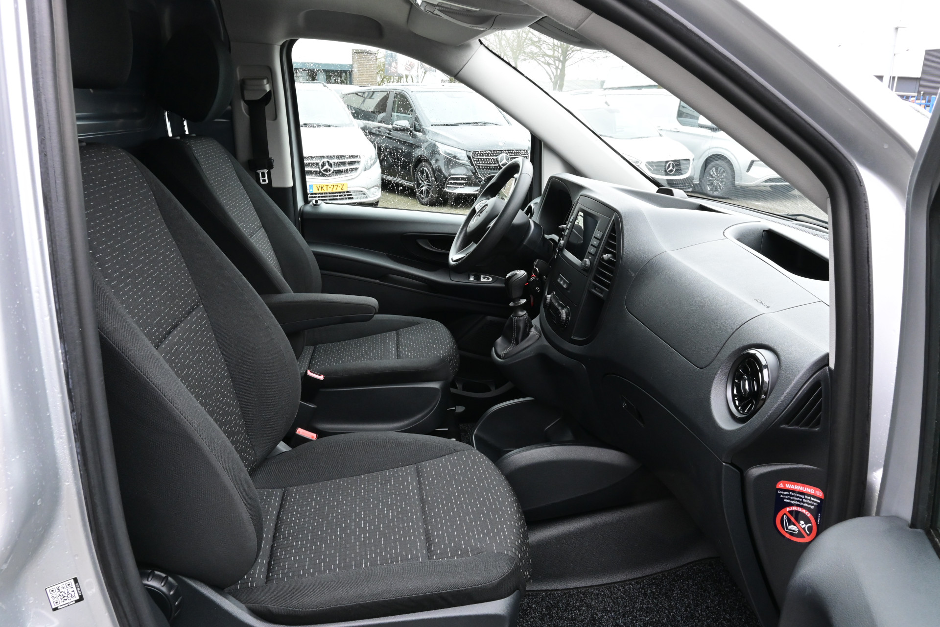 Mercedes-Benz Vito 7