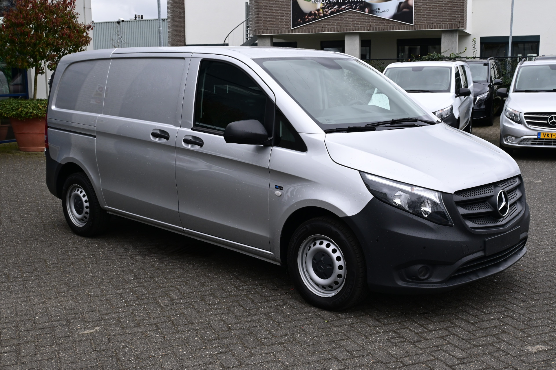 Mercedes-Benz Vito 8