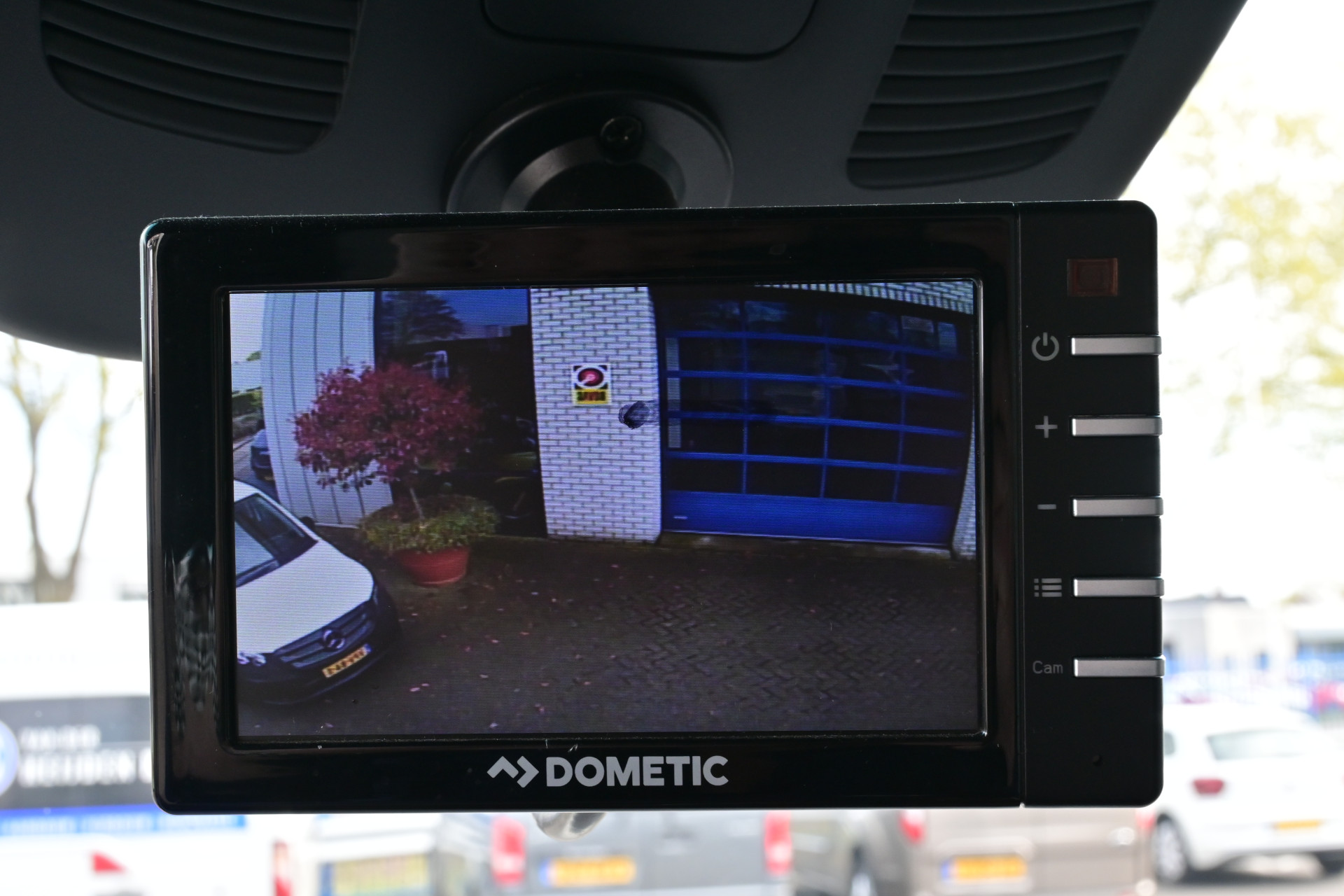 Mercedes-Benz Sprinter 12