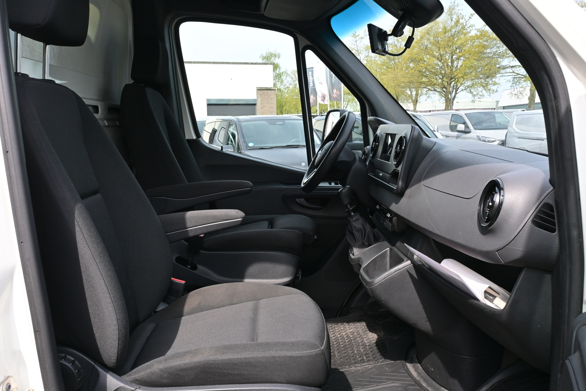 Mercedes-Benz Sprinter 6