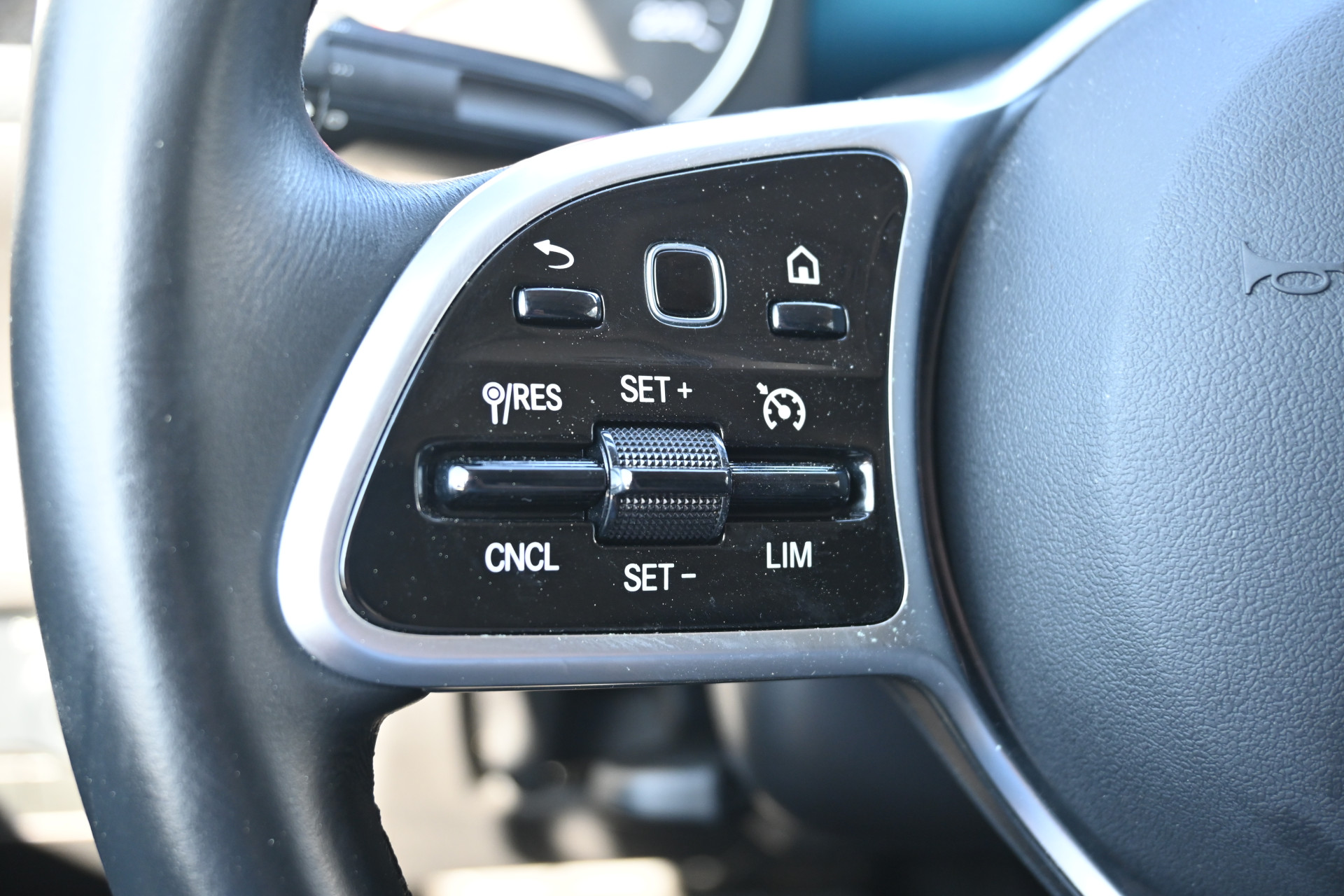Mercedes-Benz Citan 4