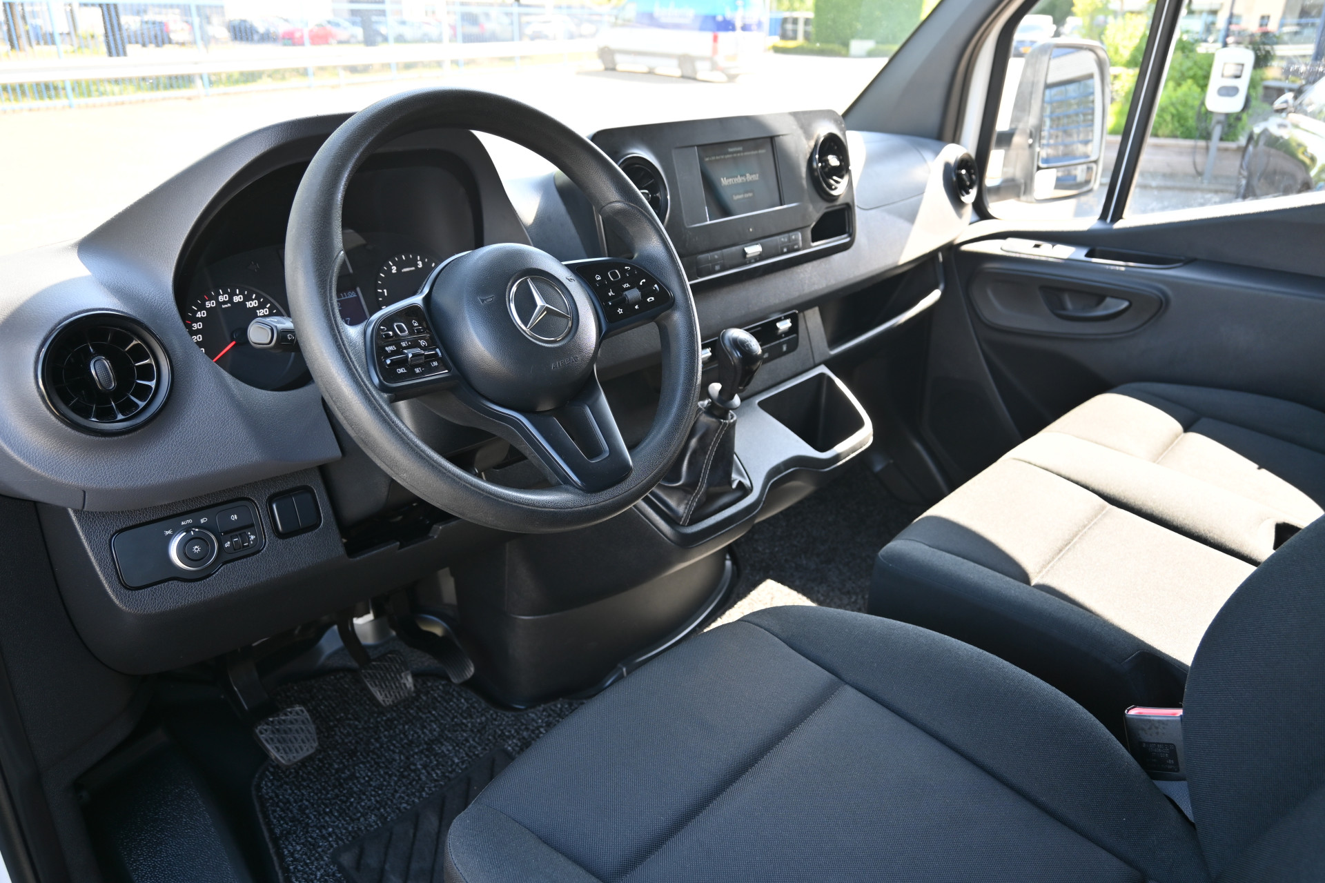 Mercedes-Benz Sprinter 3