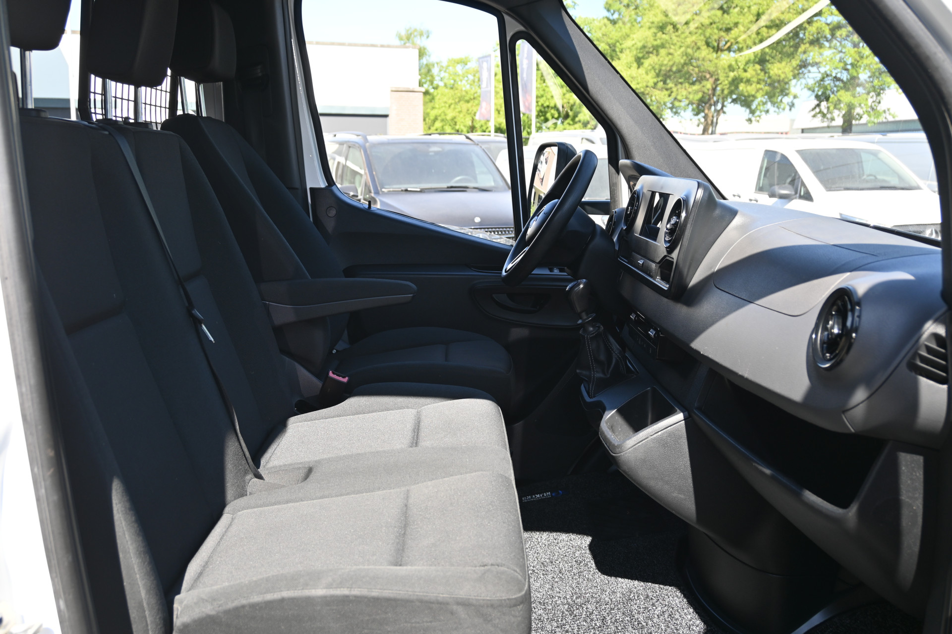 Mercedes-Benz Sprinter 6