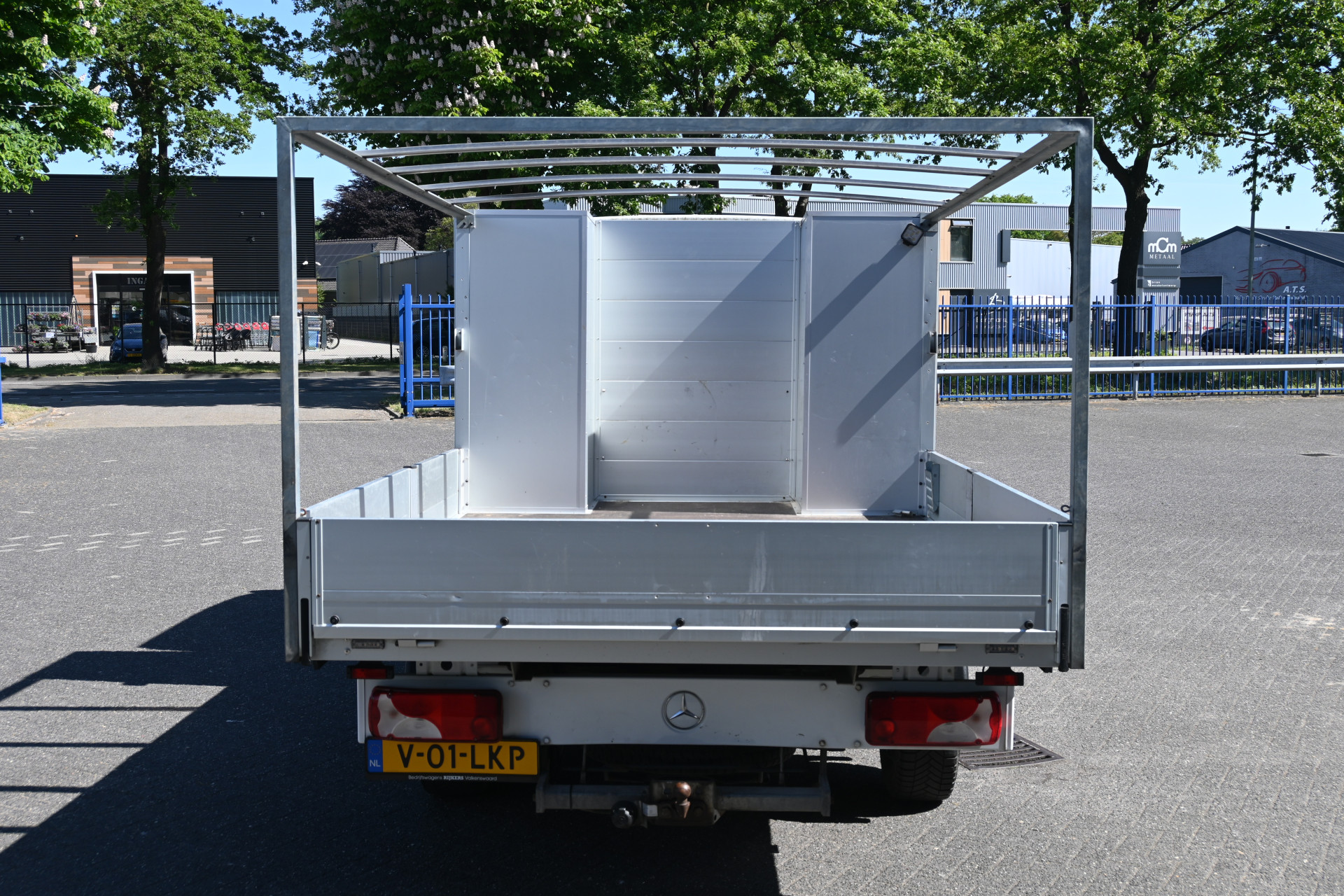 Mercedes-Benz Sprinter 9