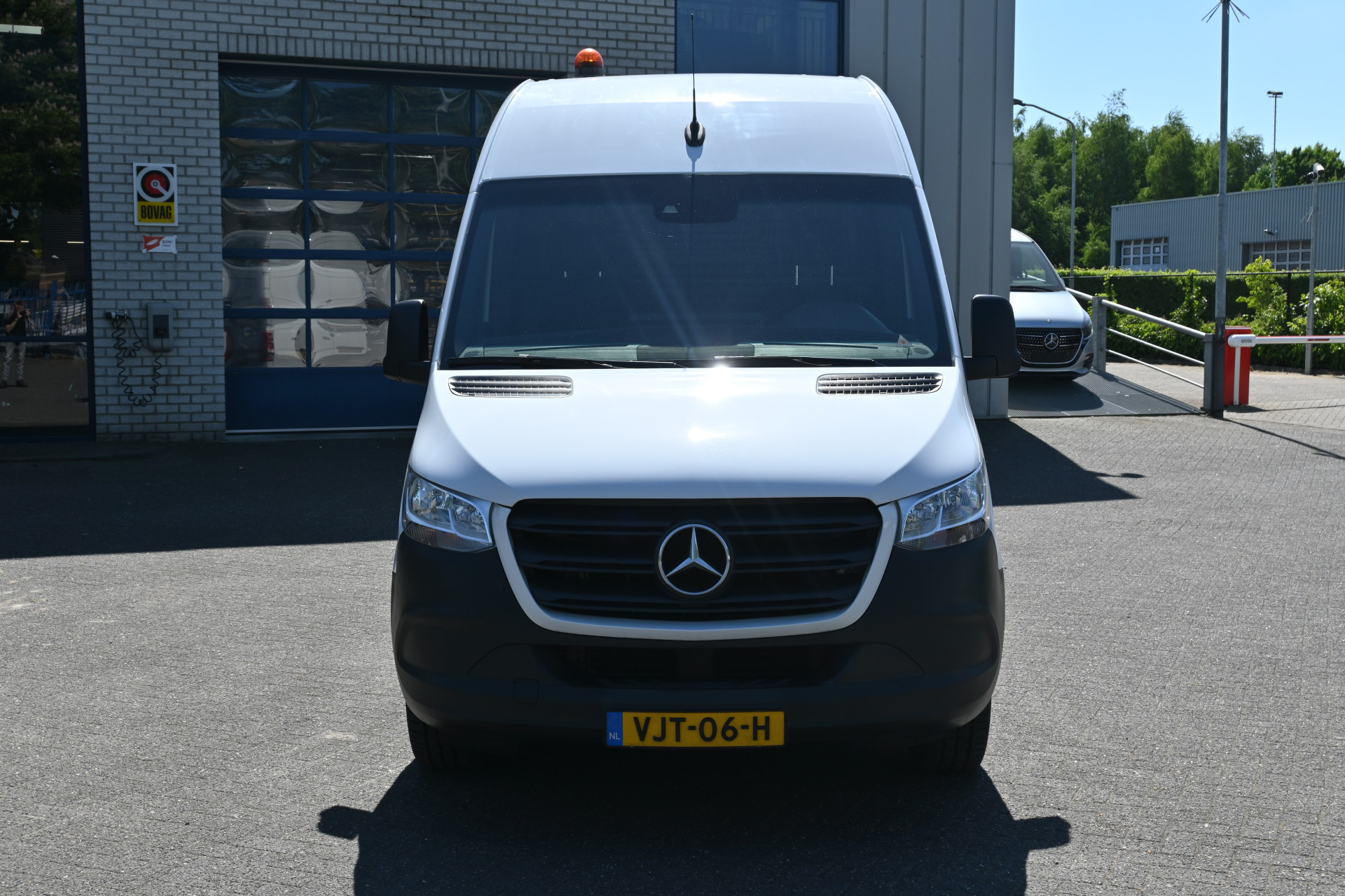 Mercedes-Benz Sprinter 1