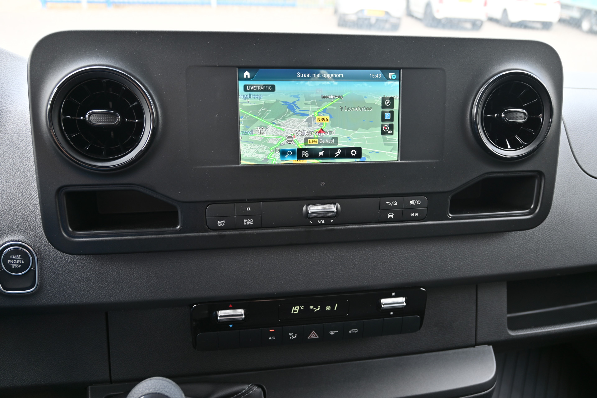 Mercedes-Benz Sprinter 9