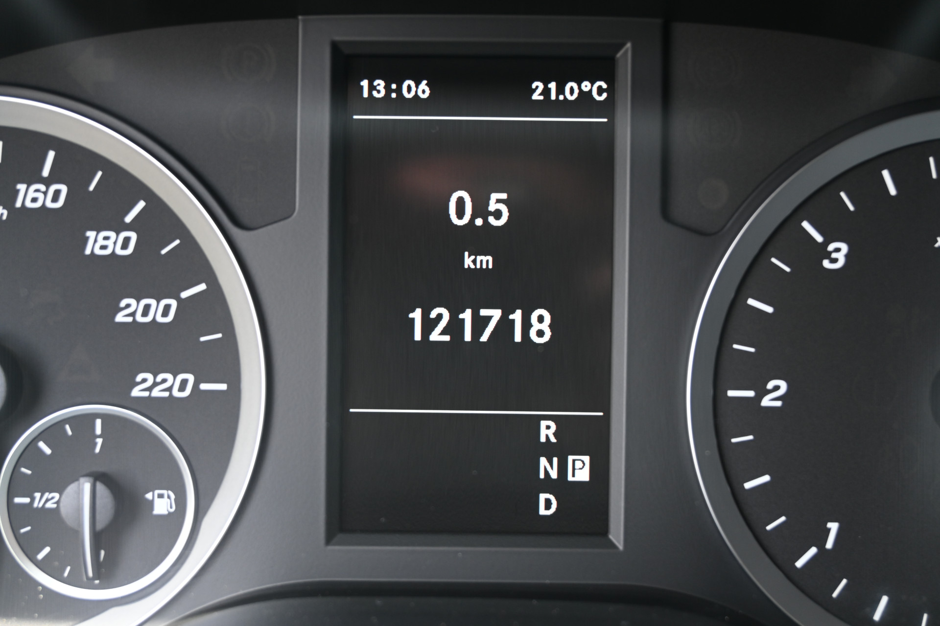 Mercedes-Benz Vito 15